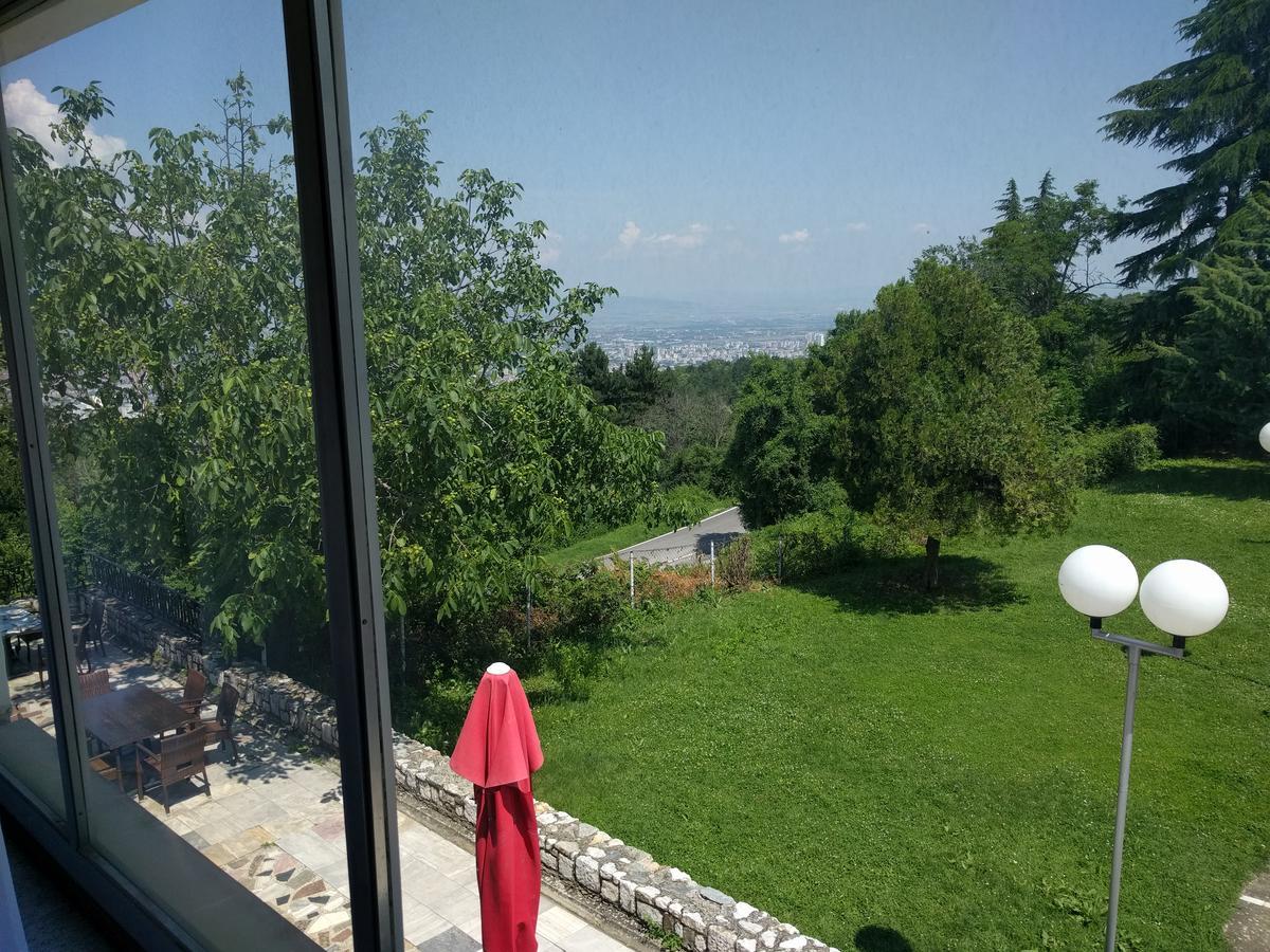 Hotel Vodno Skopje Bagian luar foto