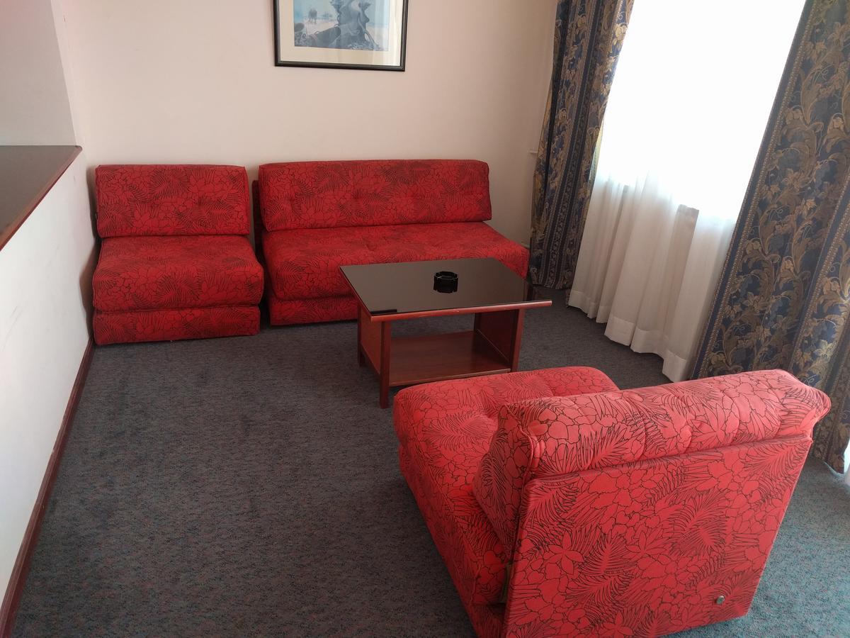 Hotel Vodno Skopje Bagian luar foto