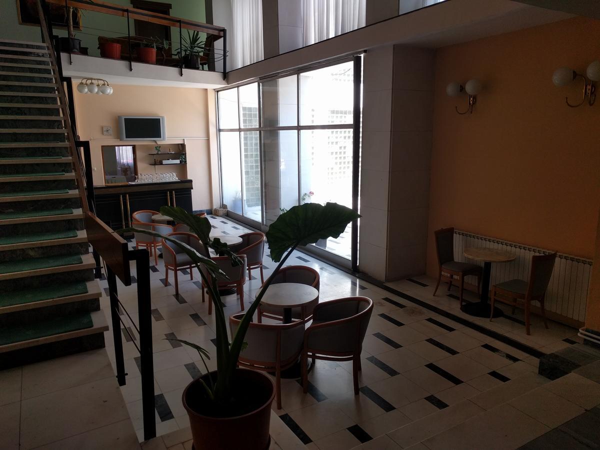 Hotel Vodno Skopje Bagian luar foto