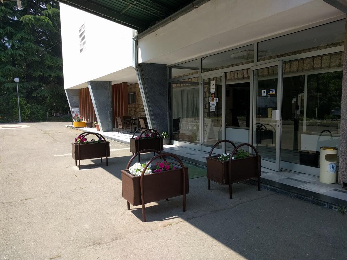 Hotel Vodno Skopje Bagian luar foto