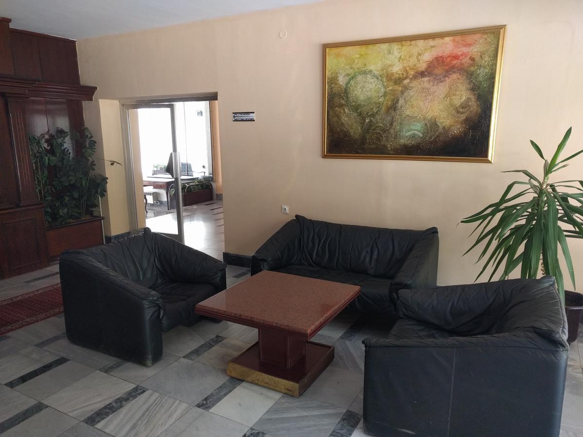 Hotel Vodno Skopje Bagian luar foto