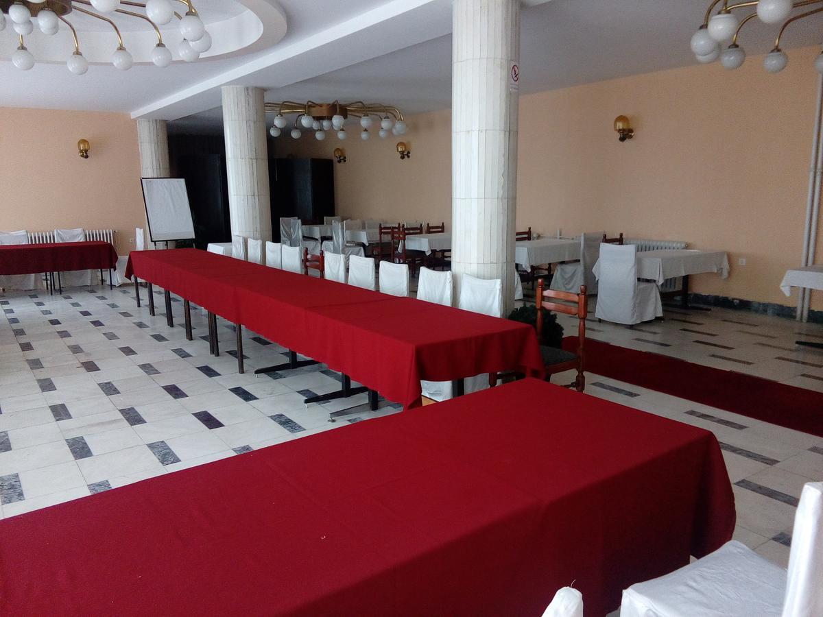 Hotel Vodno Skopje Bagian luar foto