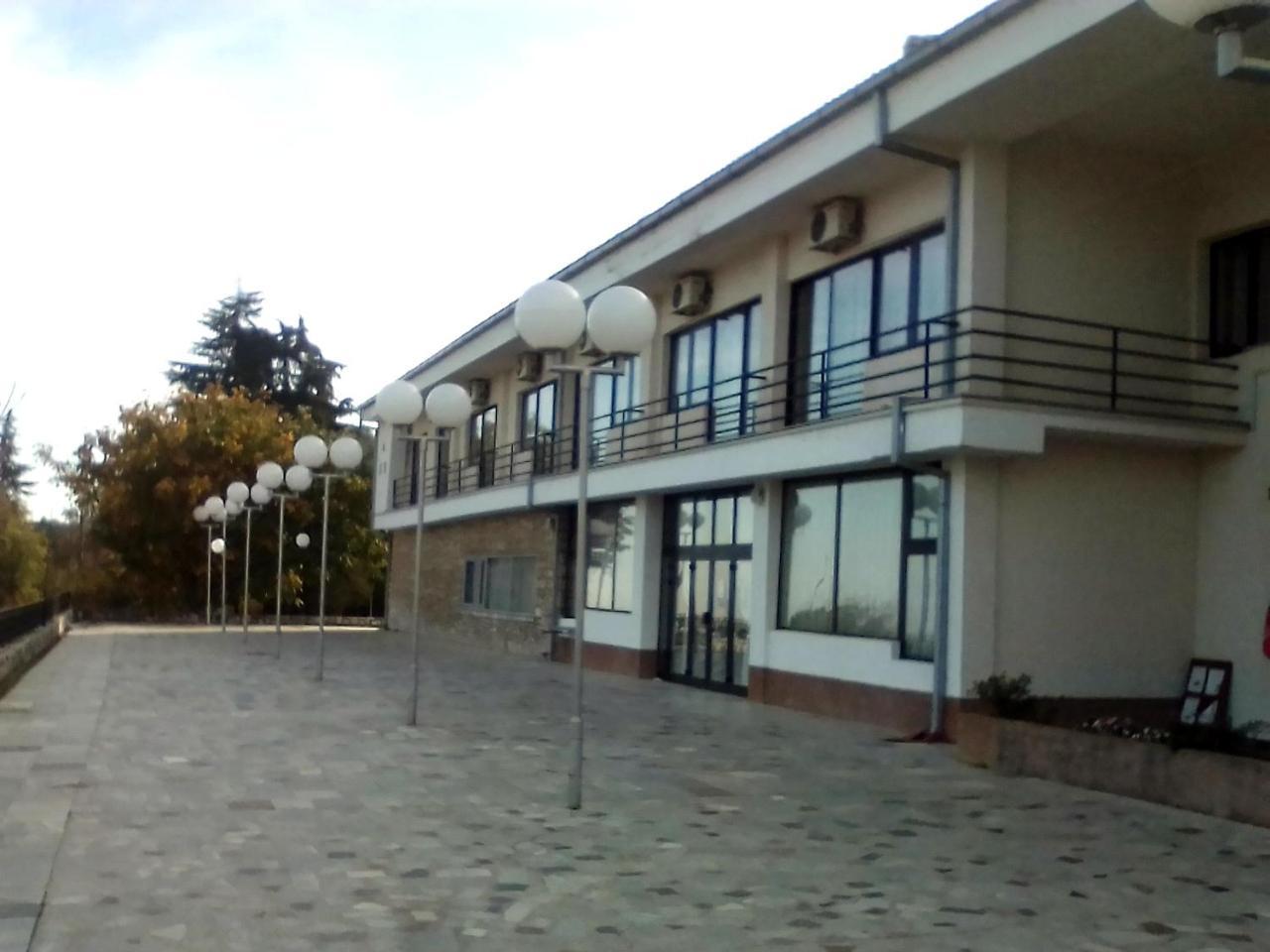 Hotel Vodno Skopje Bagian luar foto
